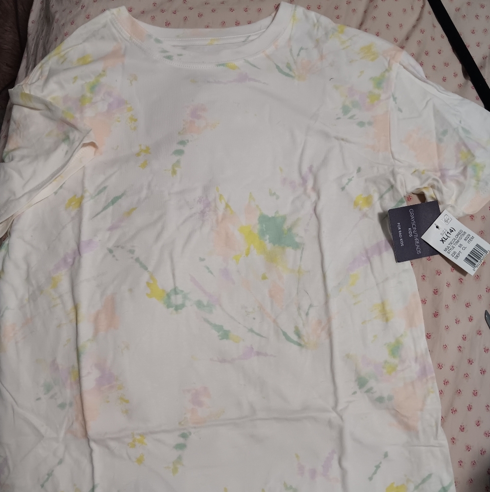 Tie-Dye T-Shirt with Pastel Colors Size Xlarge 14
